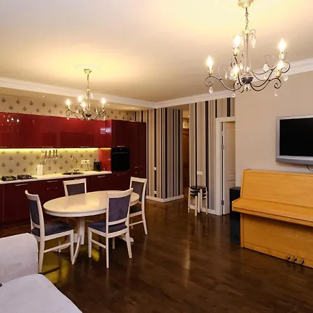 公寓 K777 Luxury 2 Bedroom 里加